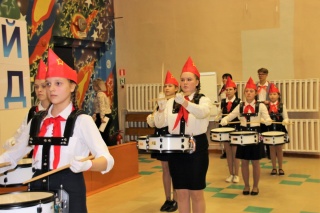 белые барабаны показательное3.JPG